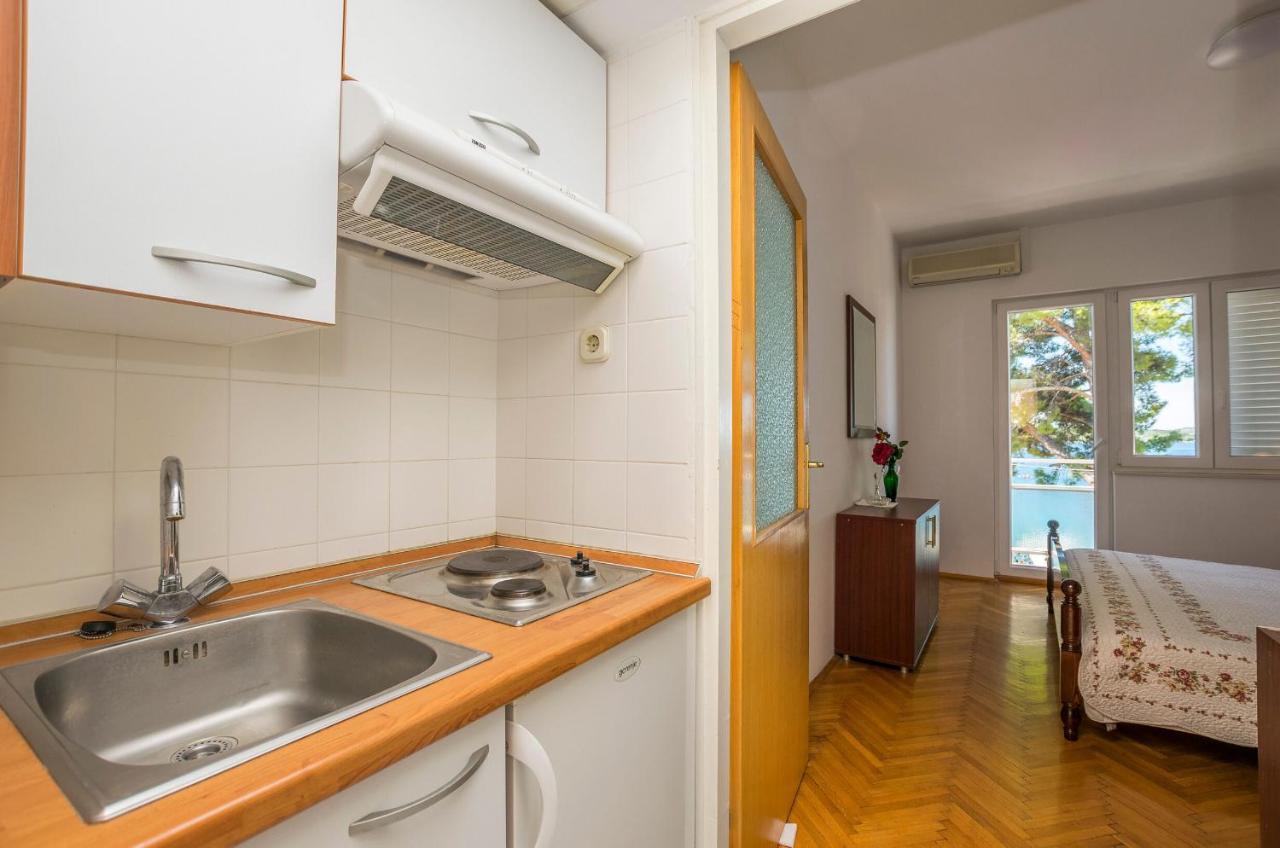 Apartment And Rooms Franka Zaboric Exterior foto
